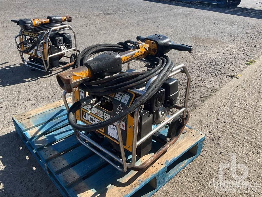 JCB BEAVER Drugo
