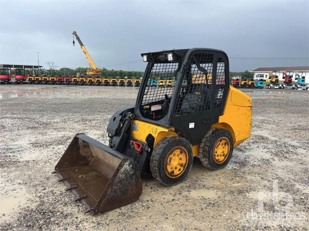 JCB ROBOT 160 Skid steer mini nakladalci