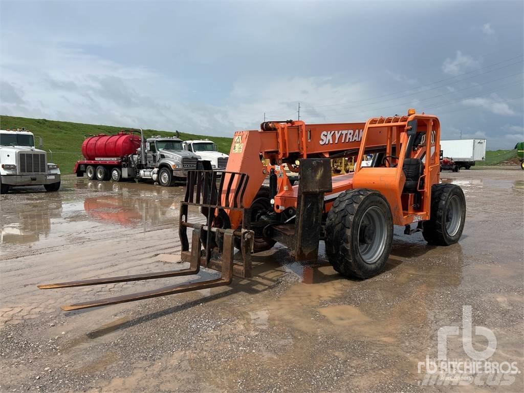 JLG 10042 Teleskopski viličarji