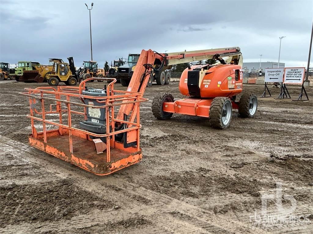 JLG 600AJ Zglobne dvižne ploščadi