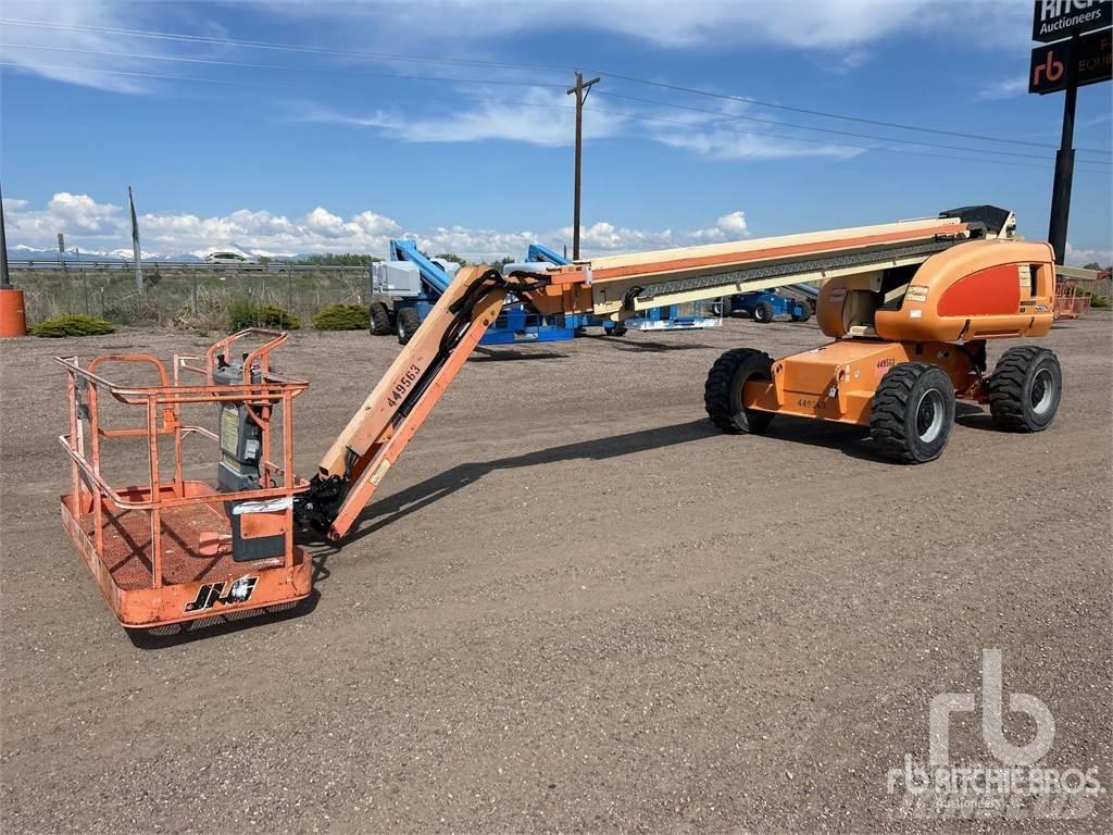 JLG 600S Zglobne dvižne ploščadi