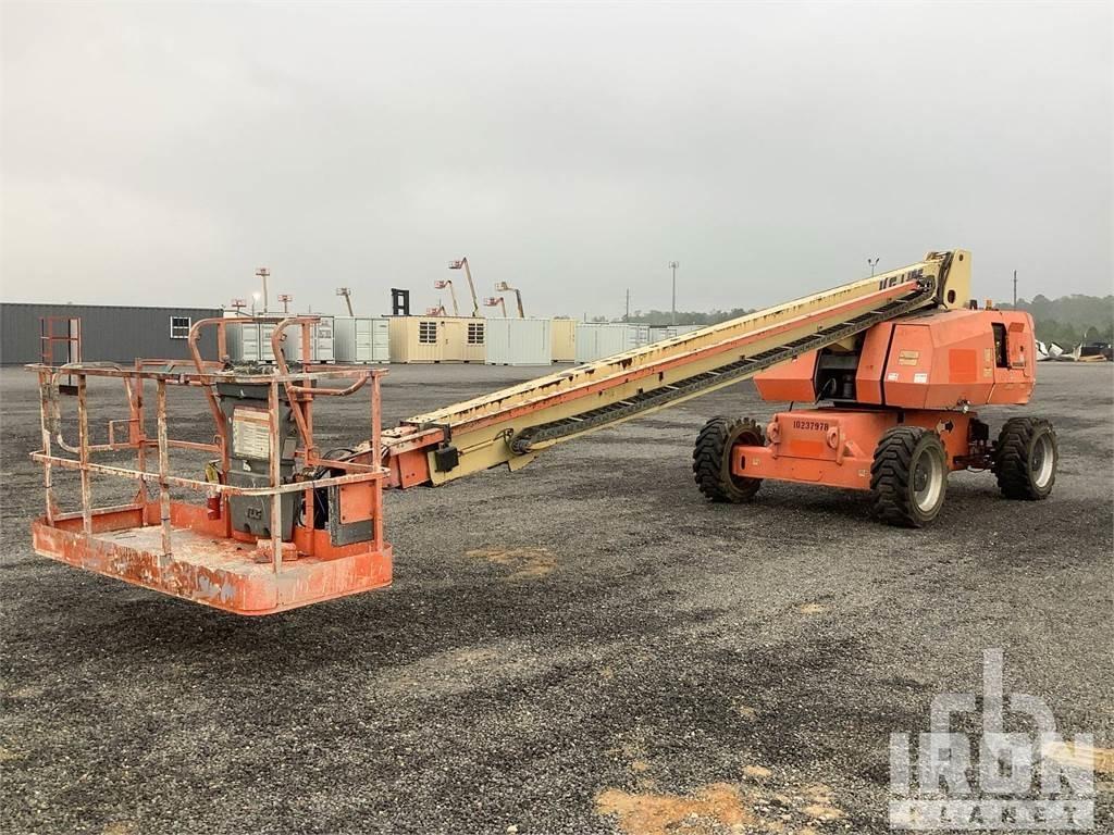 JLG 800S Zglobne dvižne ploščadi