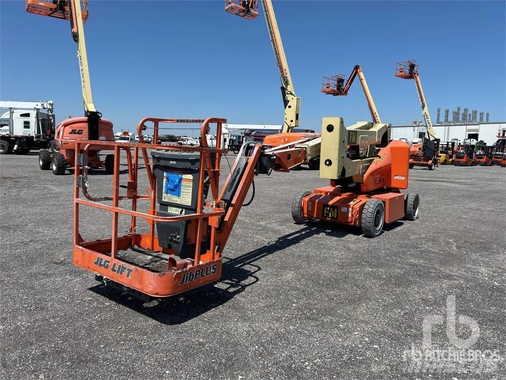 JLG E400AJPN Zglobne dvižne ploščadi