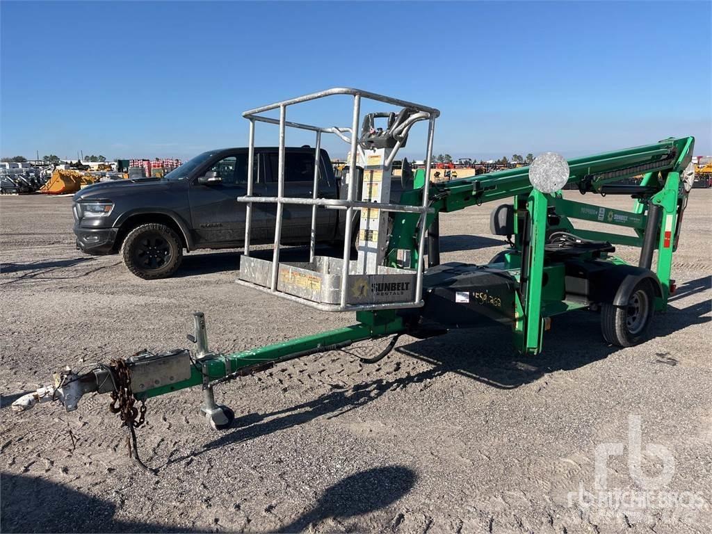 JLG T-350 Zglobne dvižne ploščadi