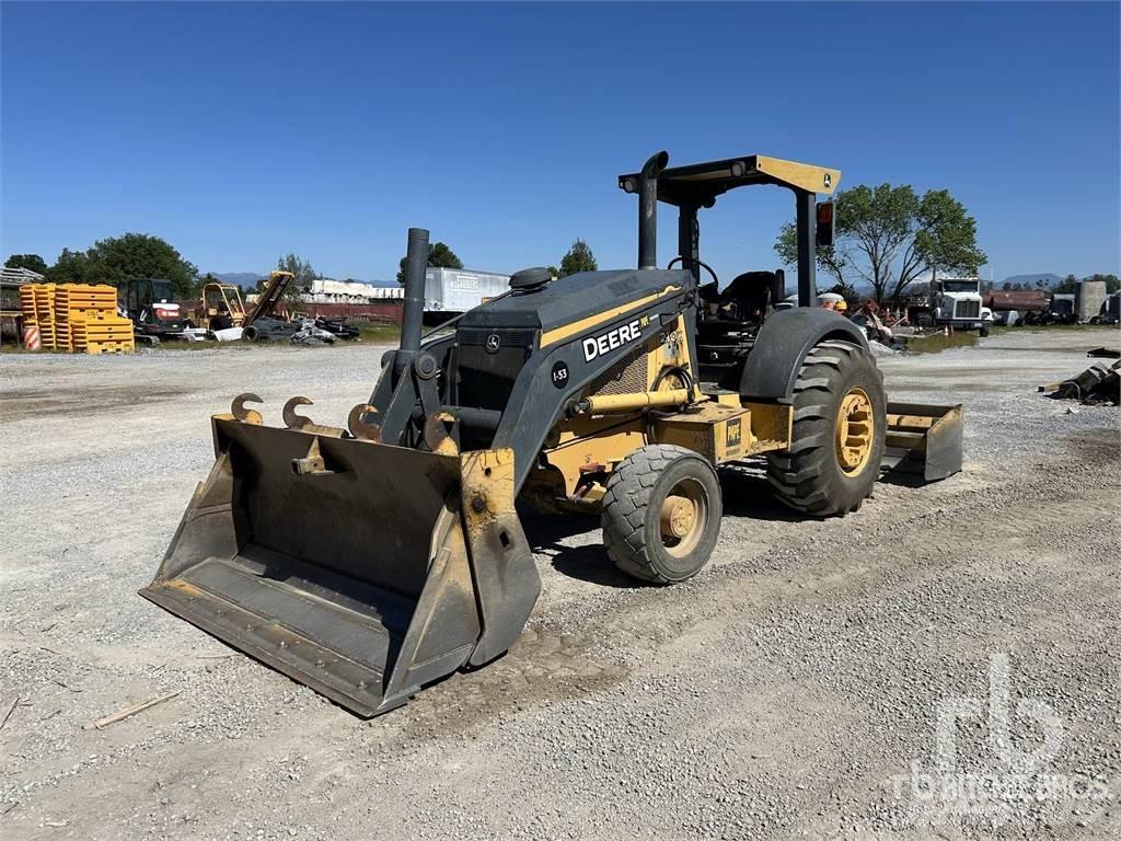 John Deere 210K Komunalni tovornjaki