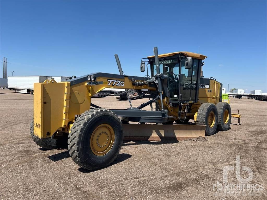 John Deere 772G Grederji