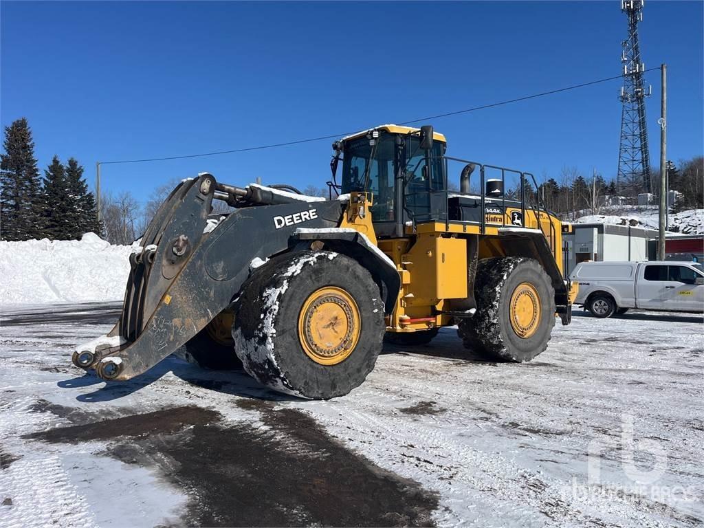 John Deere 944K Kolesni nakladalci