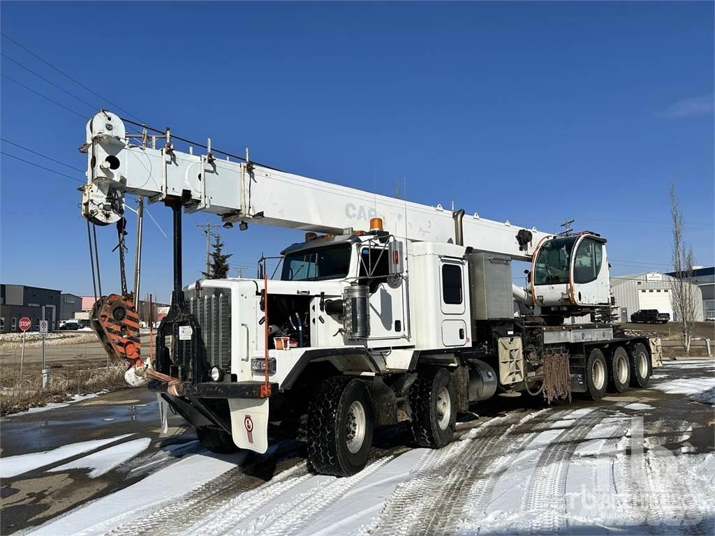 Kenworth C500 Tovornjaki z žerjavom