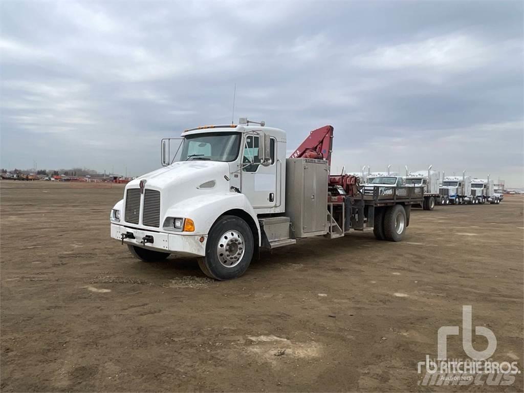 Kenworth T300 Tovornjaki z žerjavom