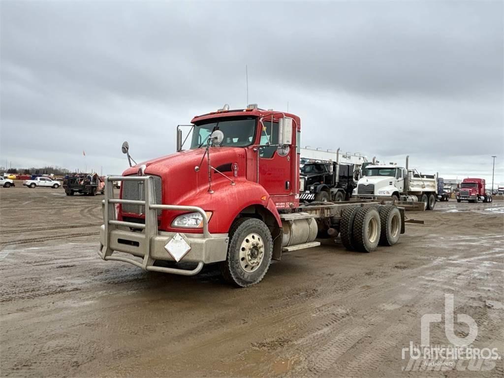 Kenworth T440 Tovornjaki-šasije