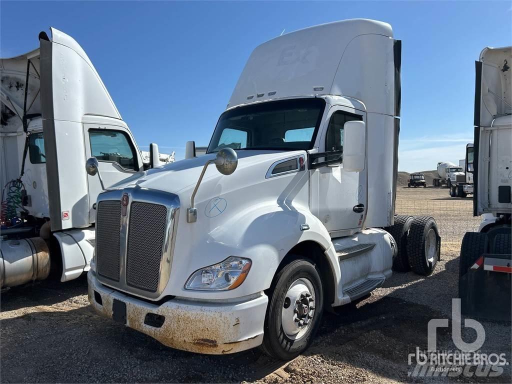 Kenworth T680 Vlačilci
