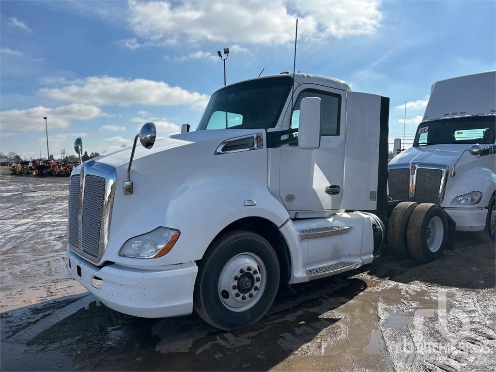 Kenworth T680 Vlačilci