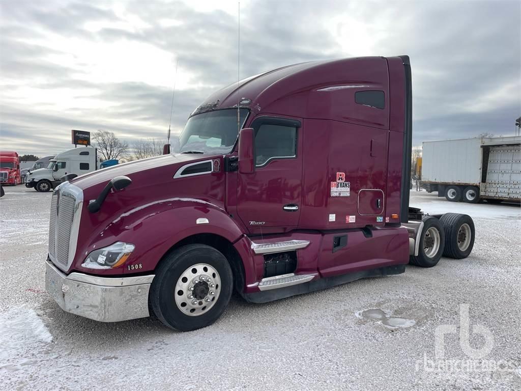 Kenworth T680 Vlačilci