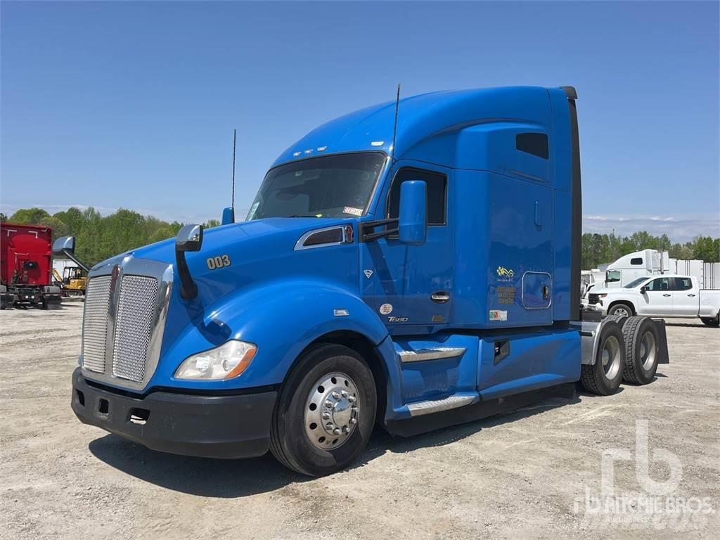 Kenworth T680 Vlačilci