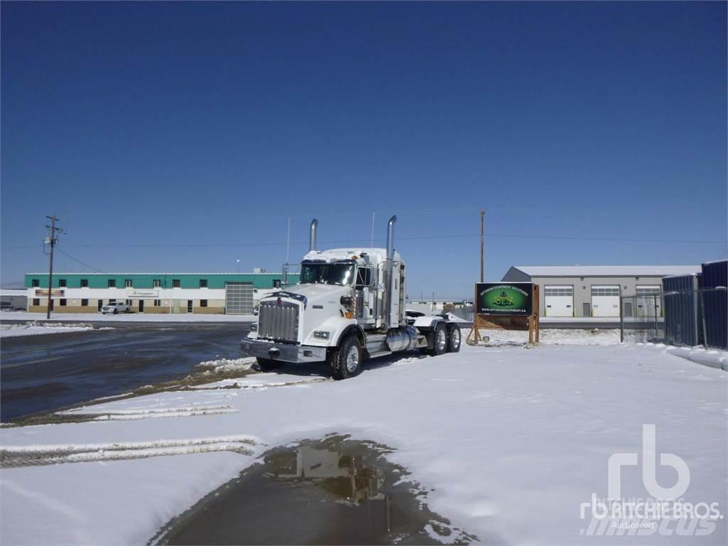 Kenworth T800 Vlačilci