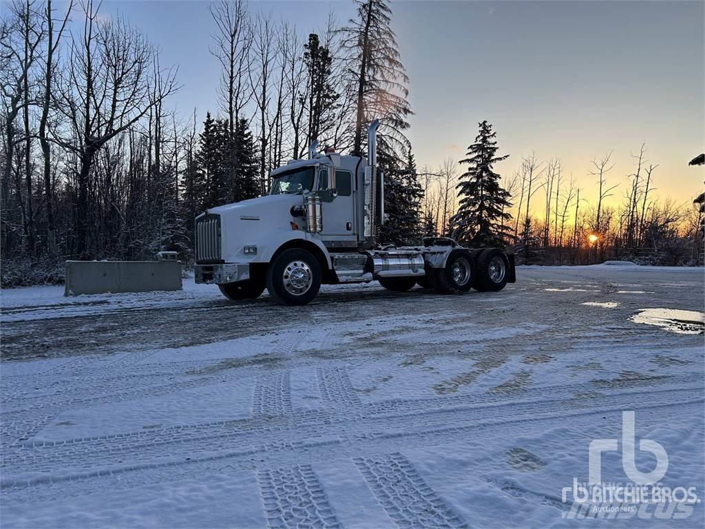 Kenworth T800 Vlačilci