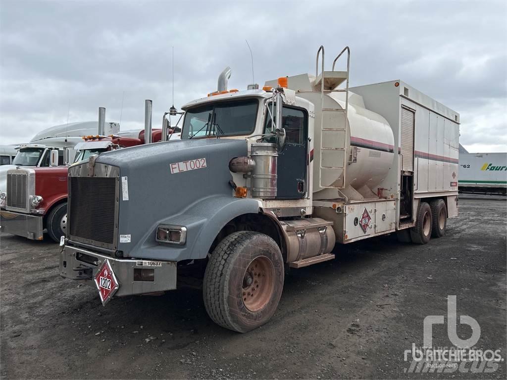 Kenworth T800 Tovornjaki cisterne