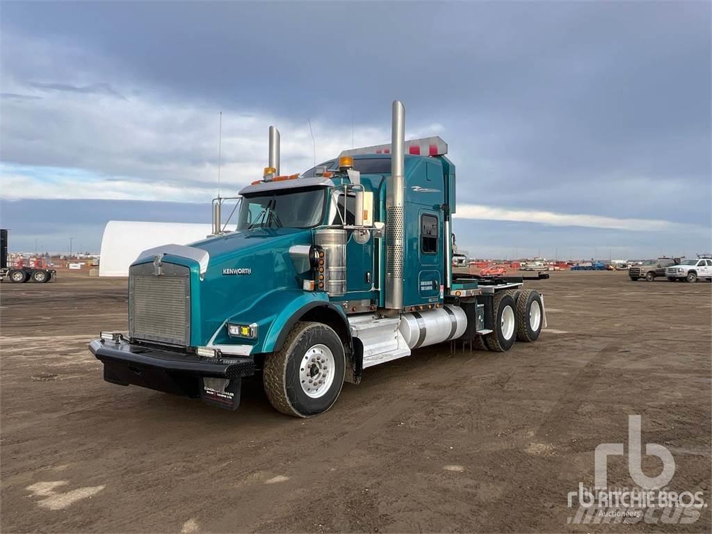 Kenworth T800 Tovornjaki za prevoz avtomobilov z vitlom