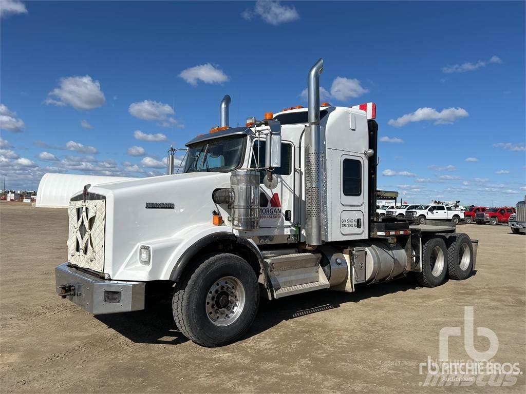 Kenworth T800 Tovornjaki za prevoz avtomobilov z vitlom