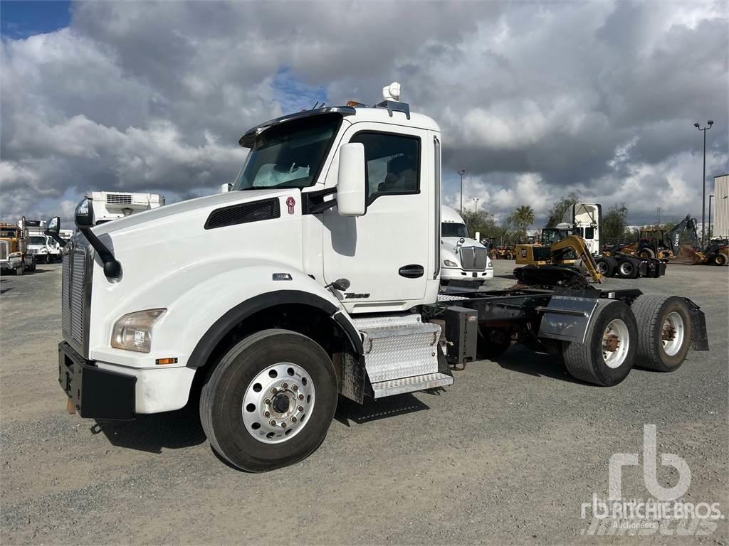 Kenworth T880 Vlačilci