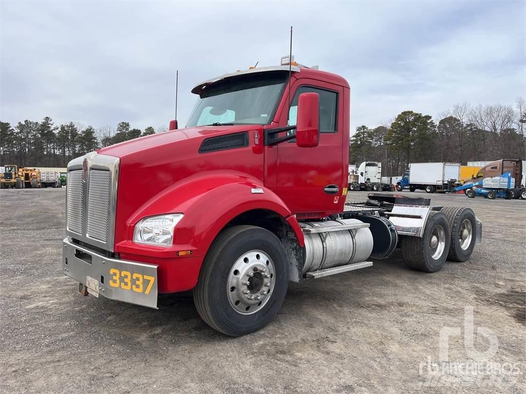 Kenworth T880 Vlačilci