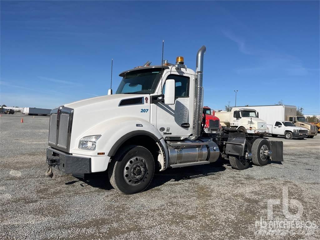 Kenworth T880 Vlačilci