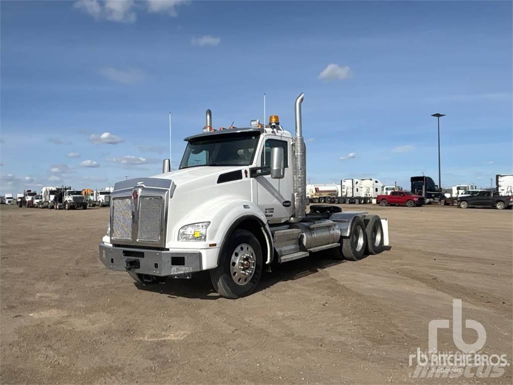 Kenworth T880 Vlačilci