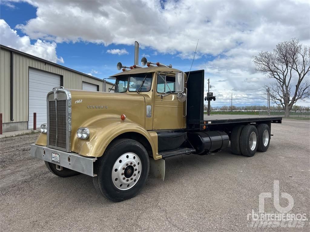 Kenworth W900 Tovornjaki s kesonom/platojem