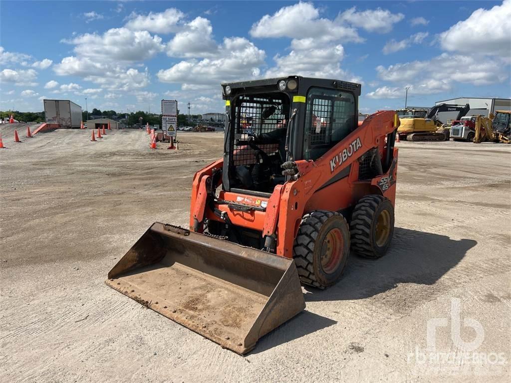 Kubota SSV65 Skid steer mini nakladalci