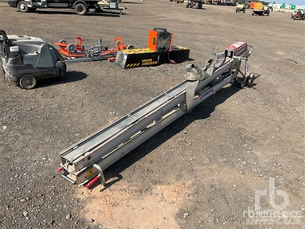  MACE BUMPA Transportni trakovi