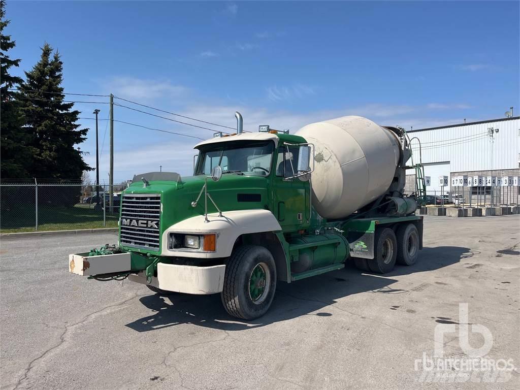 Mack CH613 Avtomešalci za beton