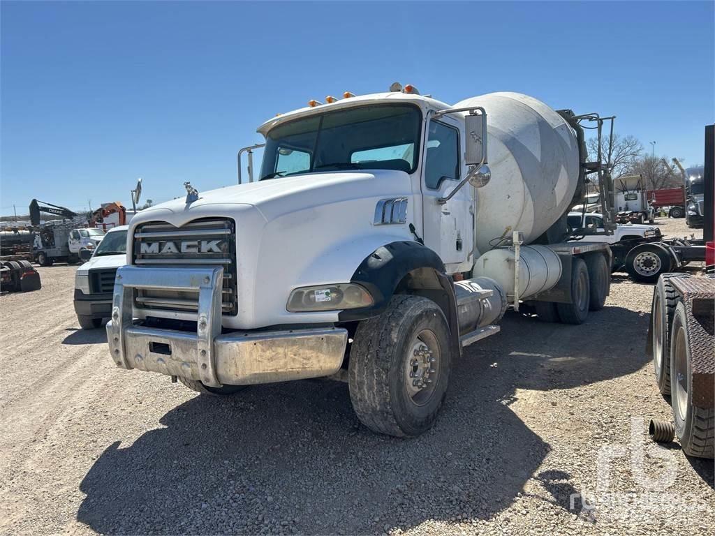 Mack CPT713 Avtomešalci za beton
