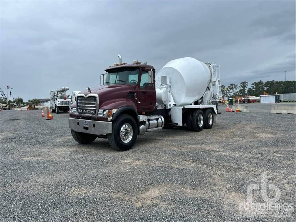 Mack CV513 Avtomešalci za beton