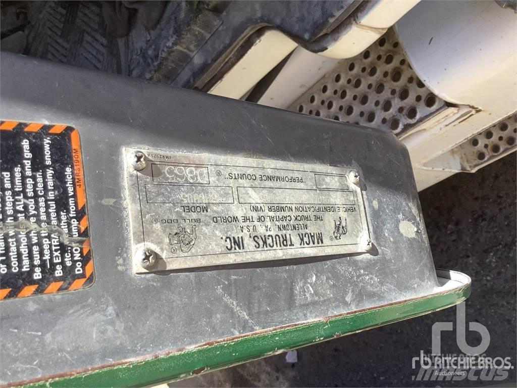 Mack DM690S Avtomešalci za beton