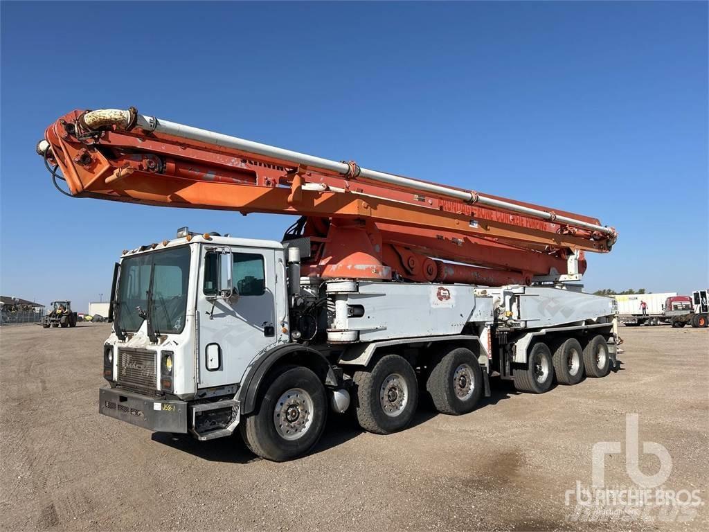 Mack MR688S Avtomešalci za beton
