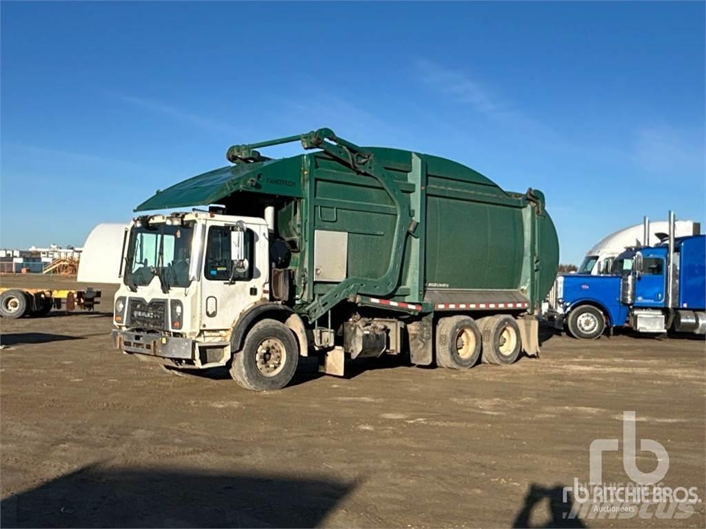 Mack MRU613 Komunalni tovornjaki