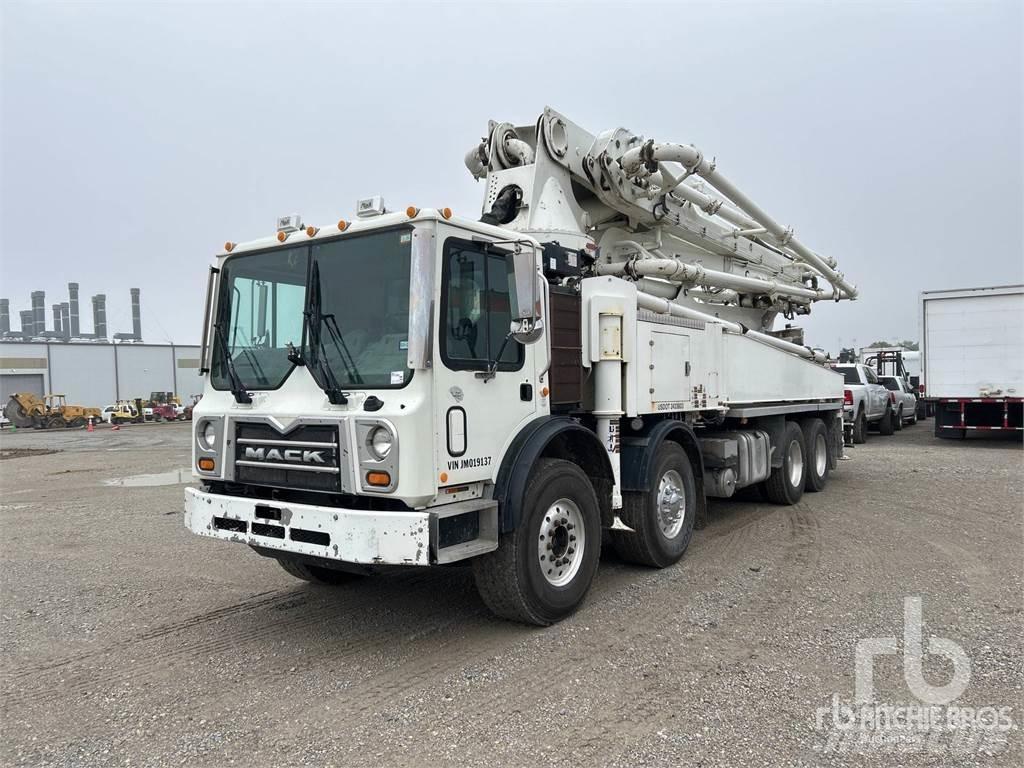 Mack MRU613 Avtomešalci za beton