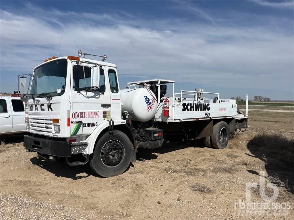 Mack MS200 Avtomešalci za beton