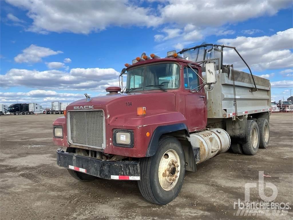 Mack RD688S Kiper tovornjaki