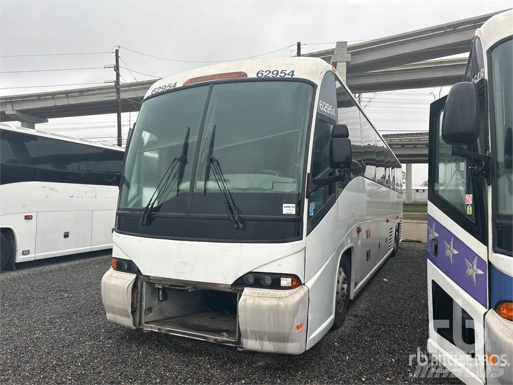 MCI J4500 Potovalni avtobusi