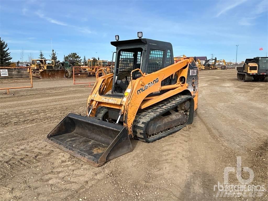 Mustang MTL20 Skid steer mini nakladalci