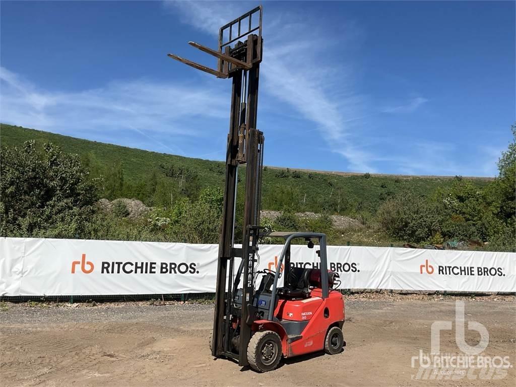 Nexen FGL30 Dizelski viličarji
