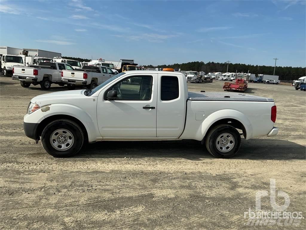Nissan FRONTIER Prekucniki