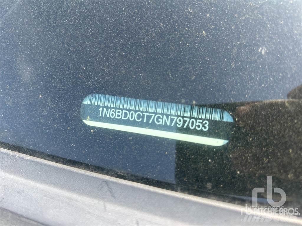 Nissan FRONTIER Prekucniki