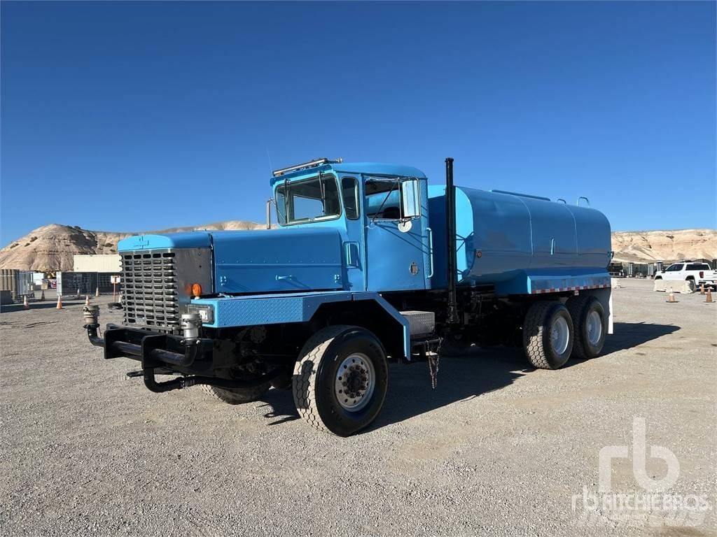 Oshkosh F-2346 Tovornjaki za vodo