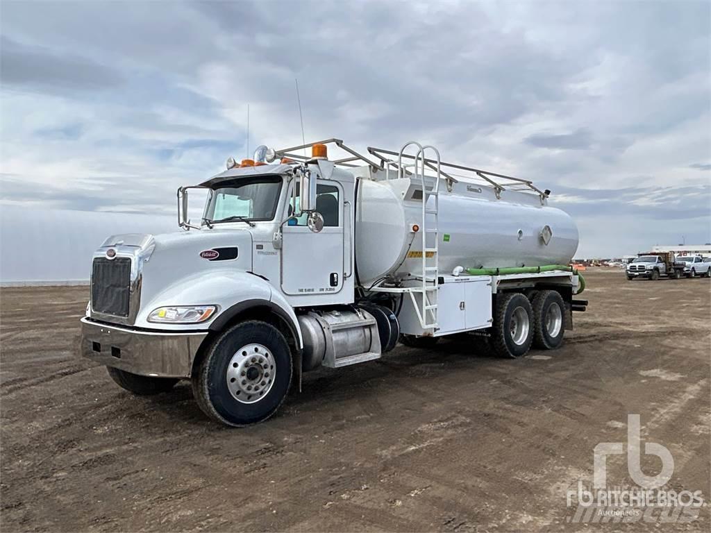 Peterbilt 348 Tovornjaki za vodo
