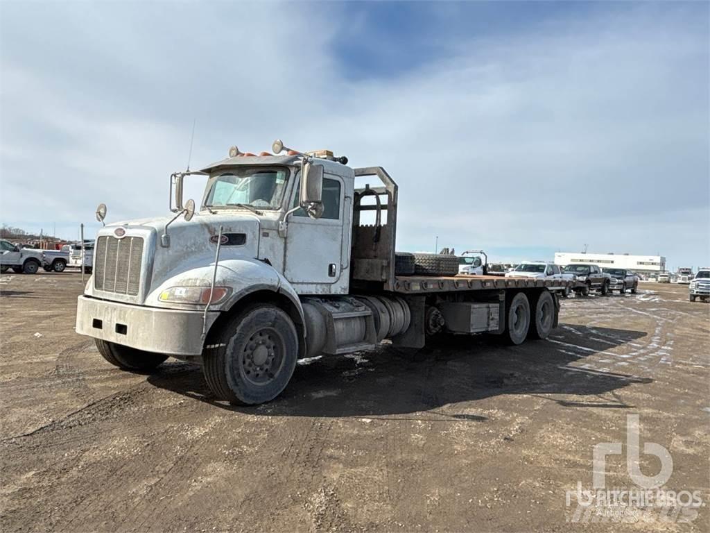 Peterbilt 348 Razstavljivi tovornjaki z žičnimi dvigali