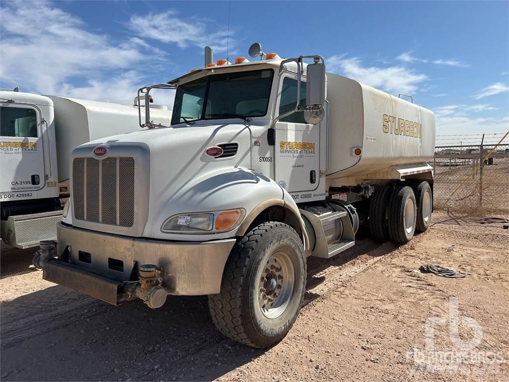 Peterbilt 348 Tovornjaki za vodo
