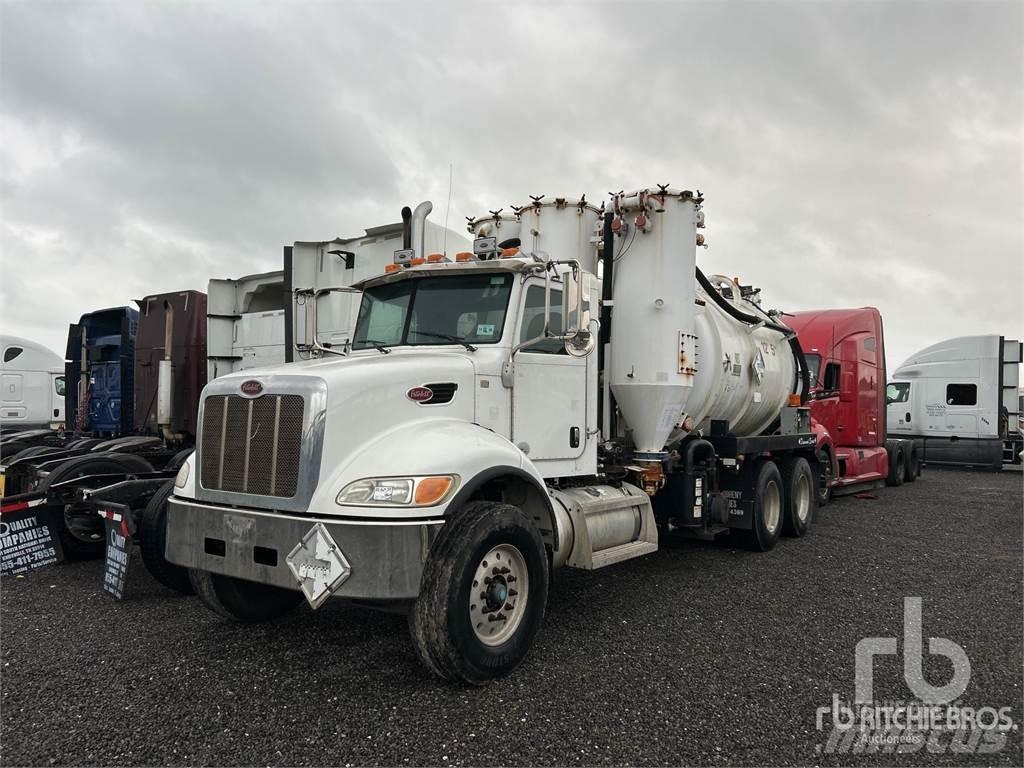 Peterbilt 348 Vakuumski tovornjaki