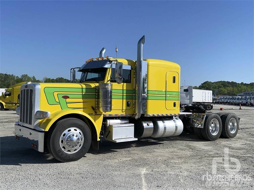 Peterbilt 388 Vlačilci